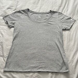 Nike Women's Gray Short Sleeve Tee